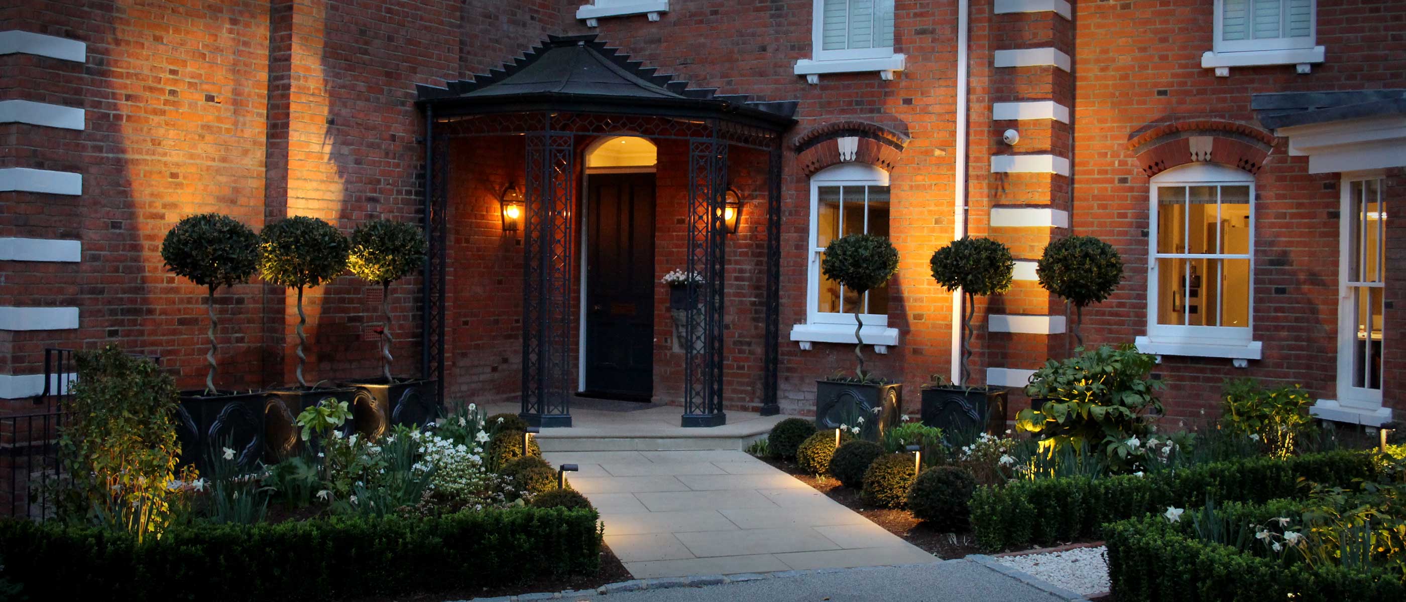 Esher garden designed by Cherry Mills